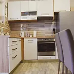 Baza Apartman Bilice