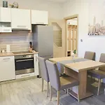Baza Apartman Bilice