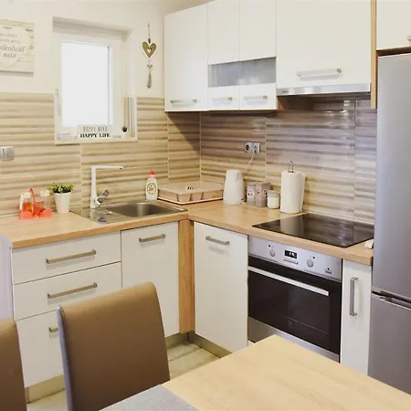 Apartment Baza Bilice